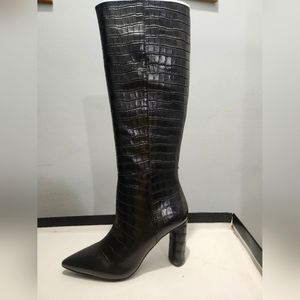Aqua Maria block Heel Boots